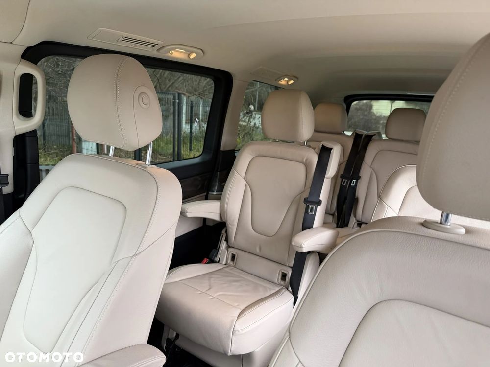 Mercedes-Benz Klasa V 250 d 4-Matic Avantgarde 9G-Tronic (d³ugi) - 11