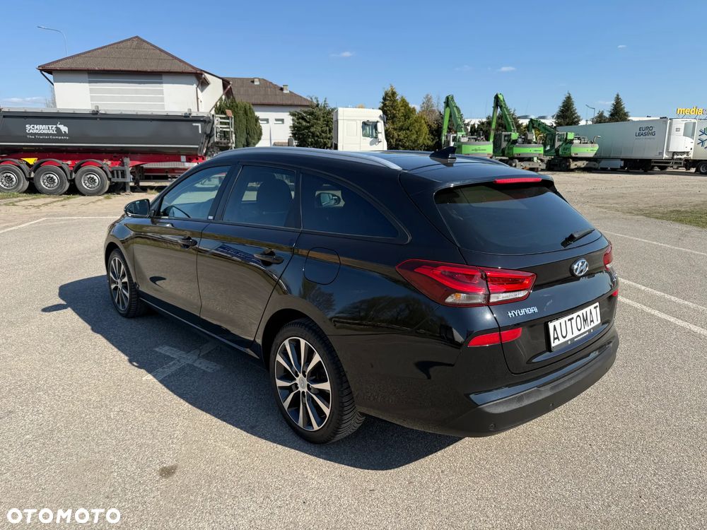 Hyundai i30 1.6 CRDI DCT Intro - 33