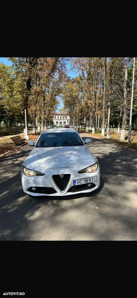 Alfa Romeo Giulia - 2
