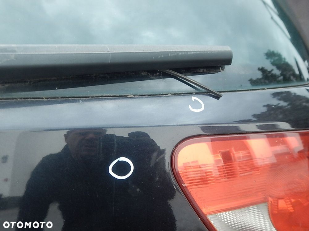 klapa tyl seat altea xl - 10