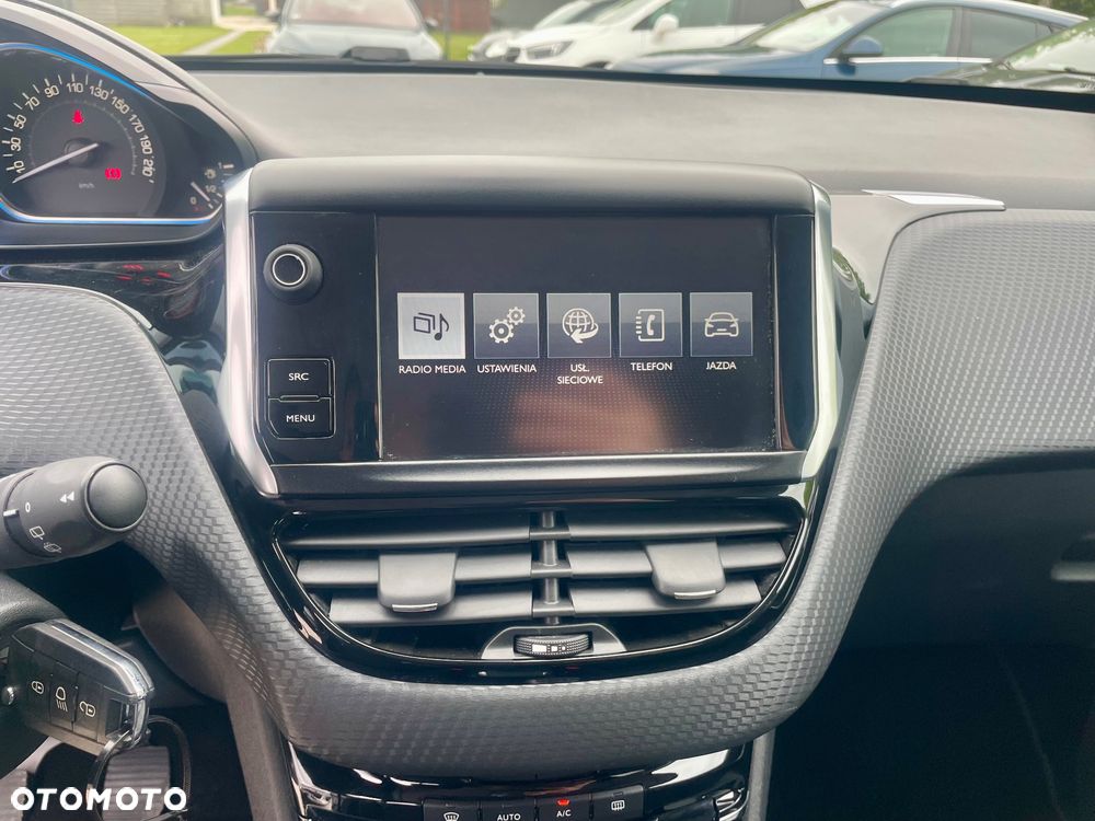 Peugeot 2008 PureTech 130 GPF Stop&Start Allure - 36