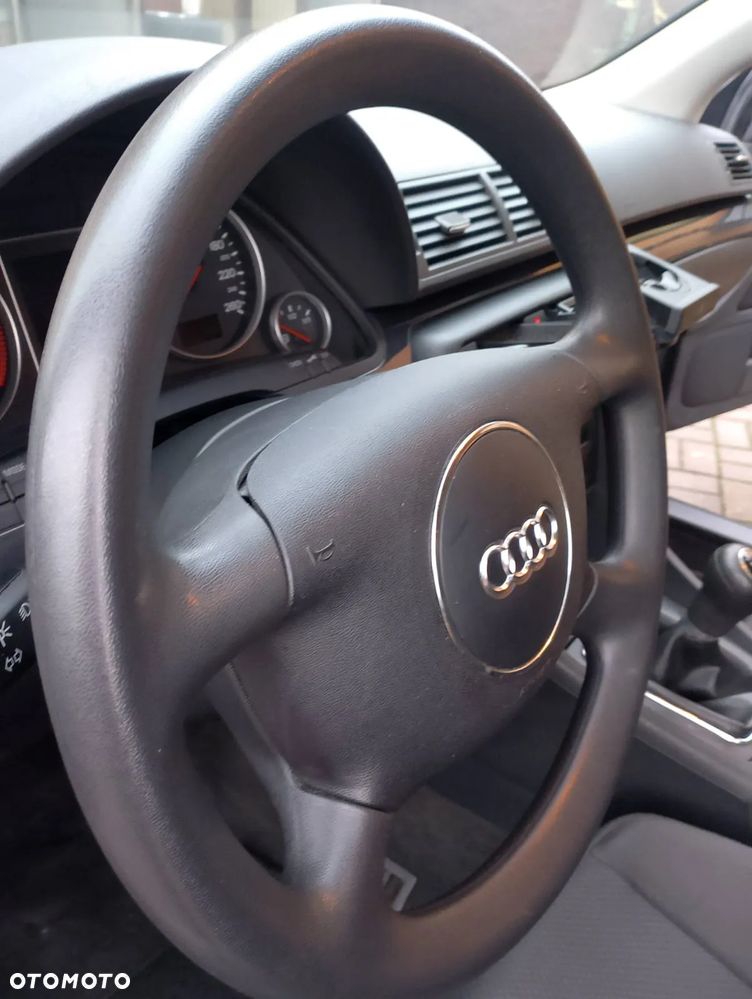 Audi A4 Avant 2 - 23