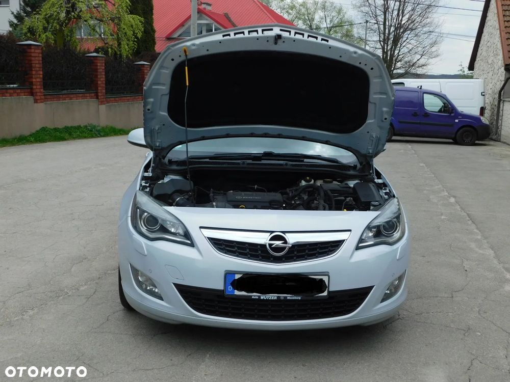 Opel Astra 1.4 Turbo Innovation - 29