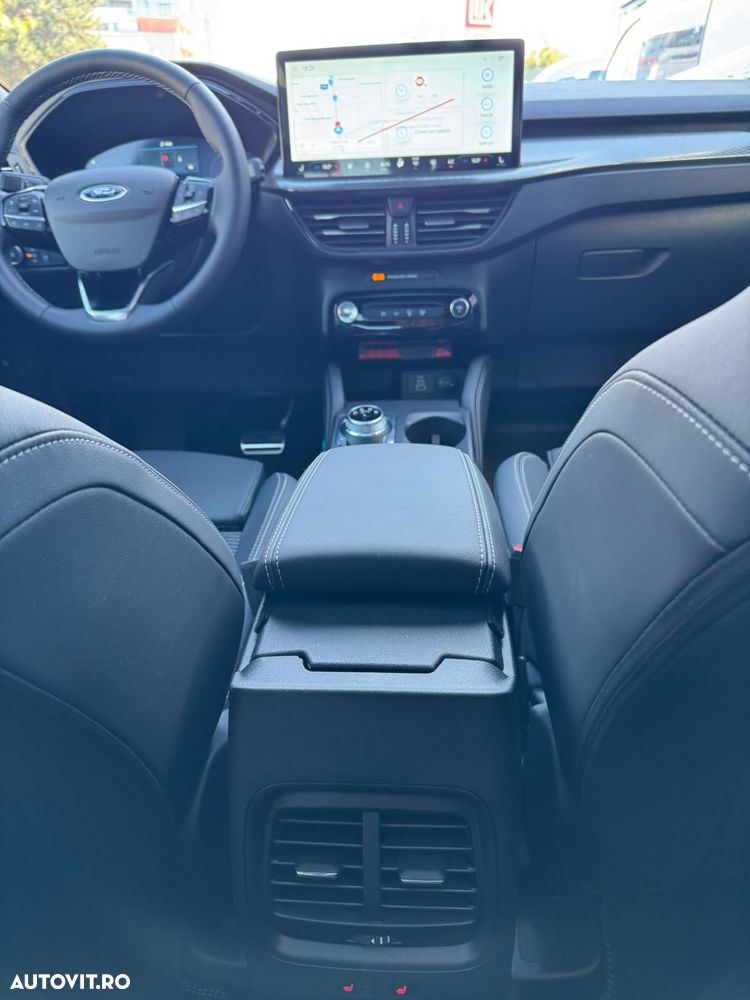 Ford Kuga - 30