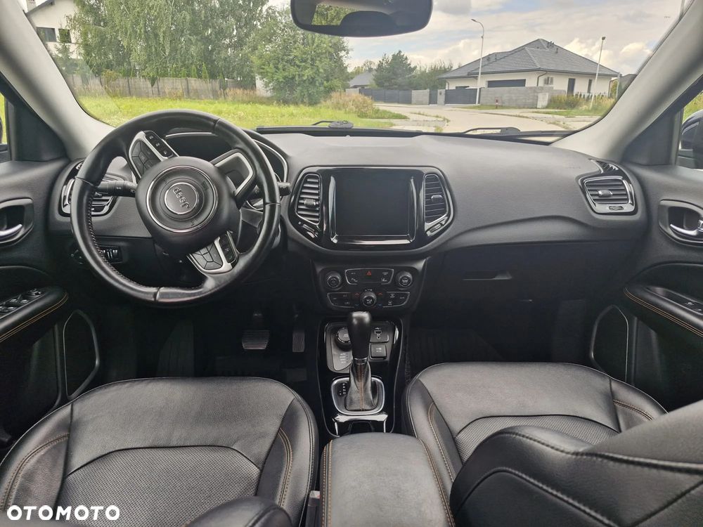 Jeep Compass 2.4I 4x4 Automatik Limited - 11