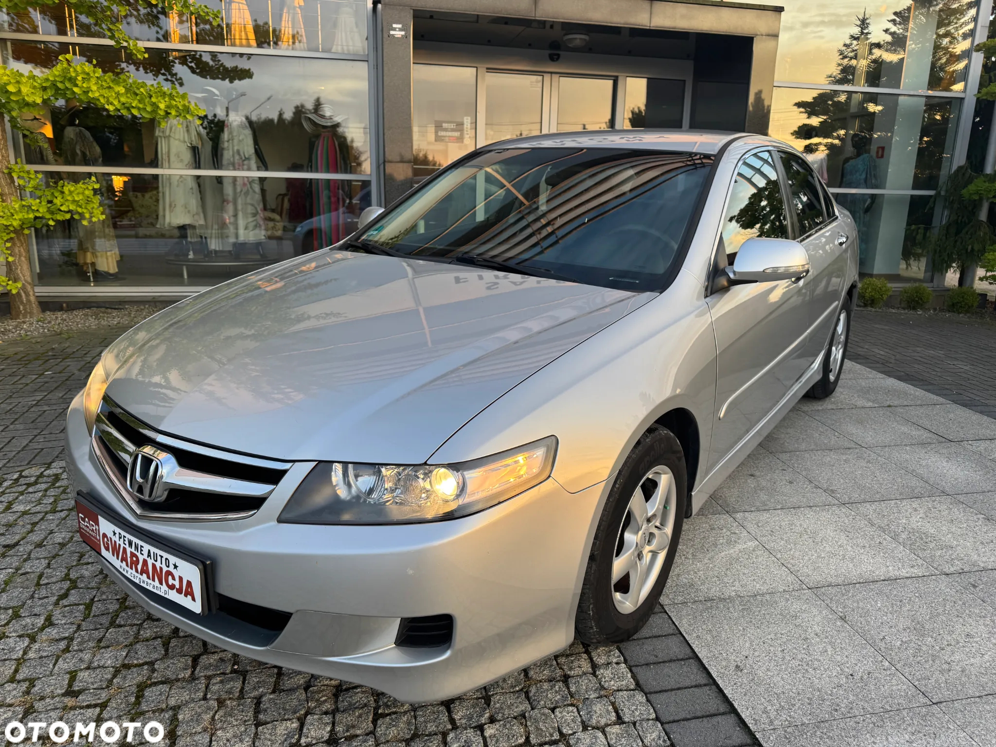 Honda Accord 2.0 Executive - 23