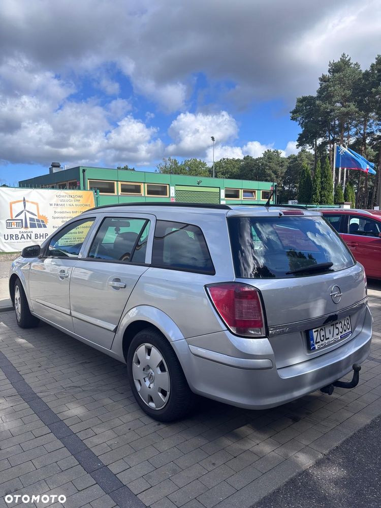 Opel Astra - 2