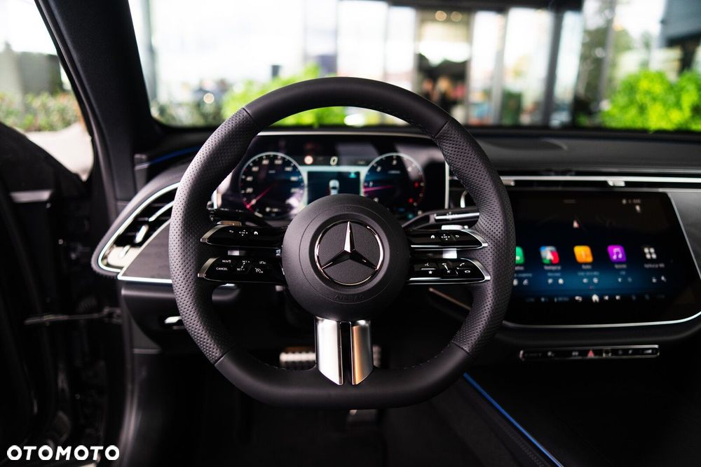 Mercedes-Benz Klasa E - 18