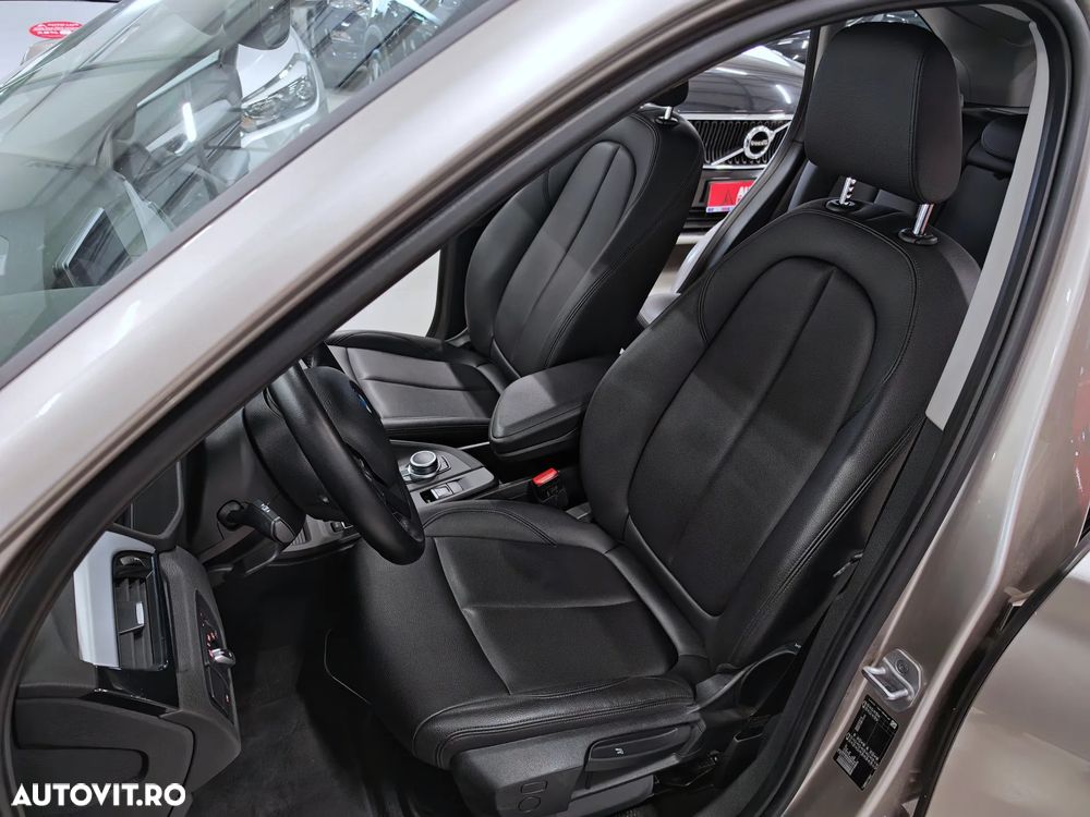 BMW X1 - 10