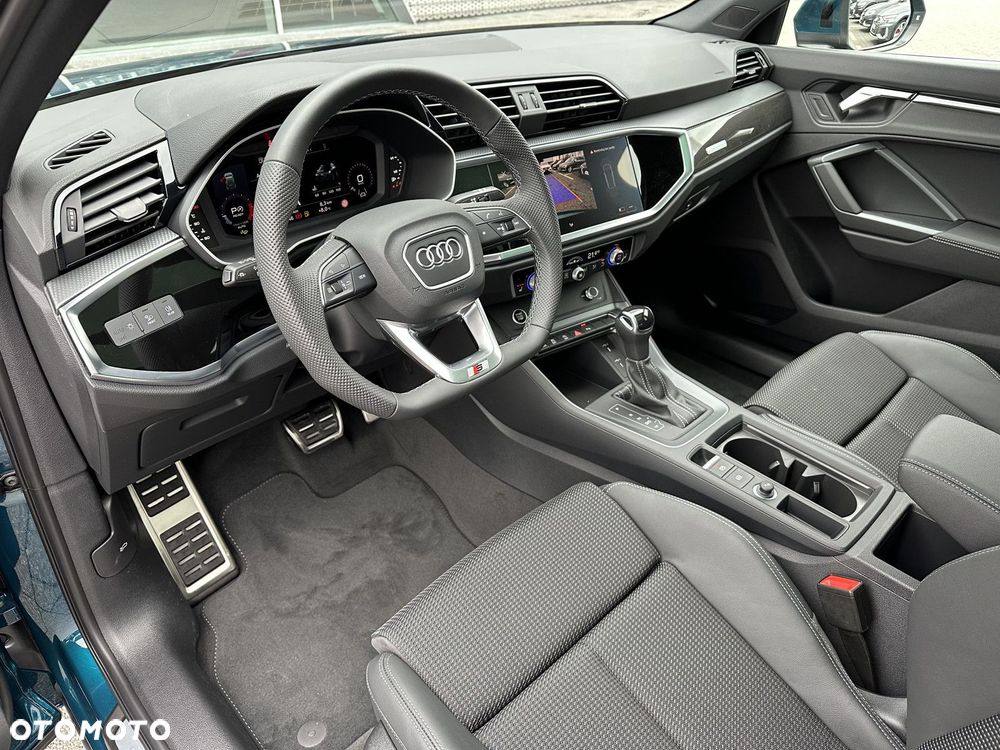 Audi Q3 - 12