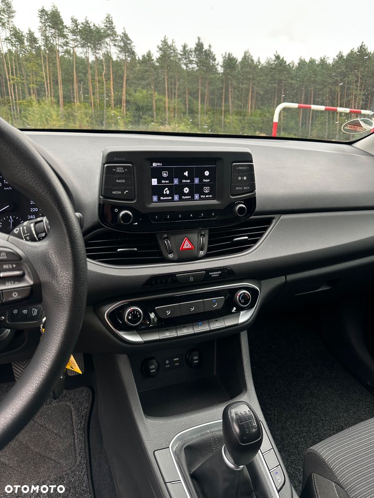 Hyundai i30 1.4 Select - 8