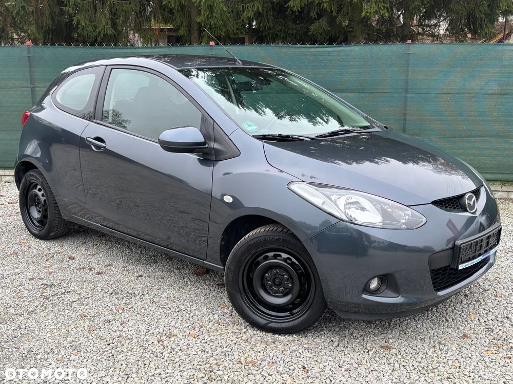 Mazda 2 - 4