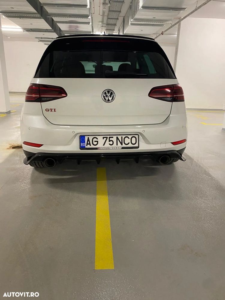 Volkswagen Golf GTI TCR 2.0 TSI OPF DSG - 8