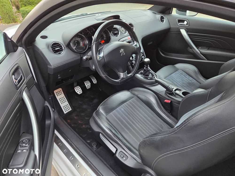 Peugeot RCZ 1.6 155 THP - 12