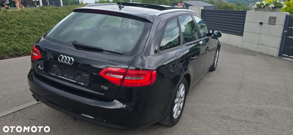 Audi A4 Avant - 15