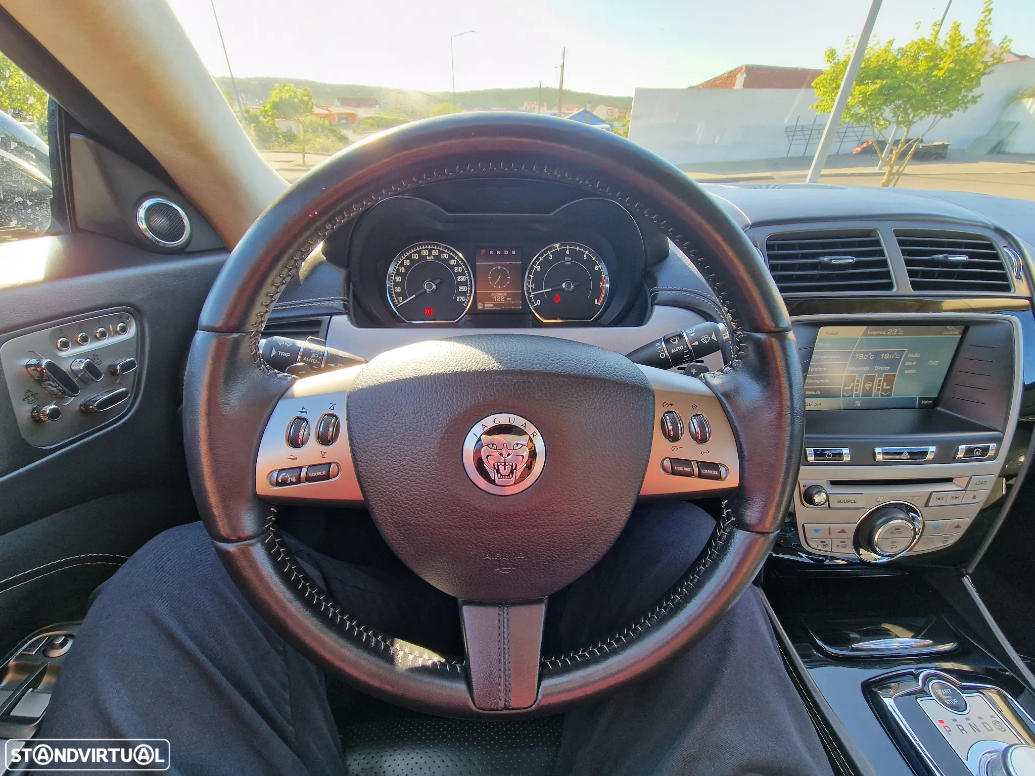 Jaguar XK 5.0 V8 Coupé Portfolio - 14