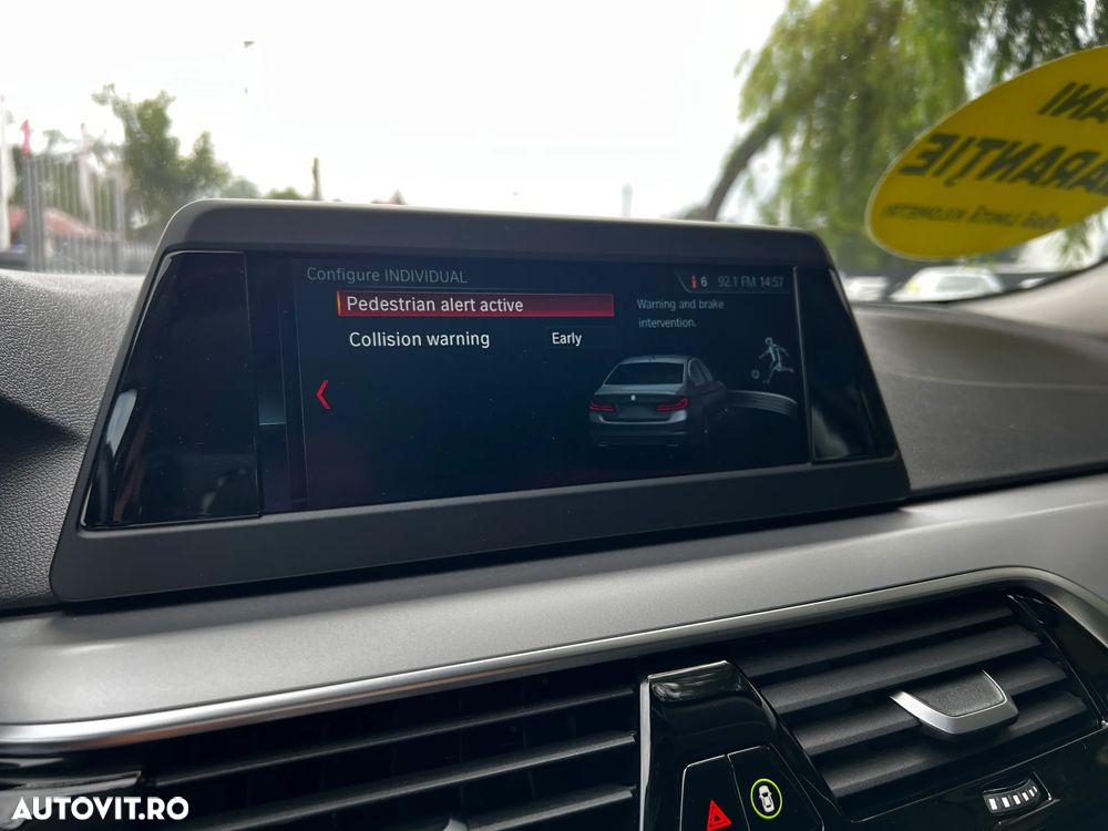 BMW Seria 5 520d AT - 27
