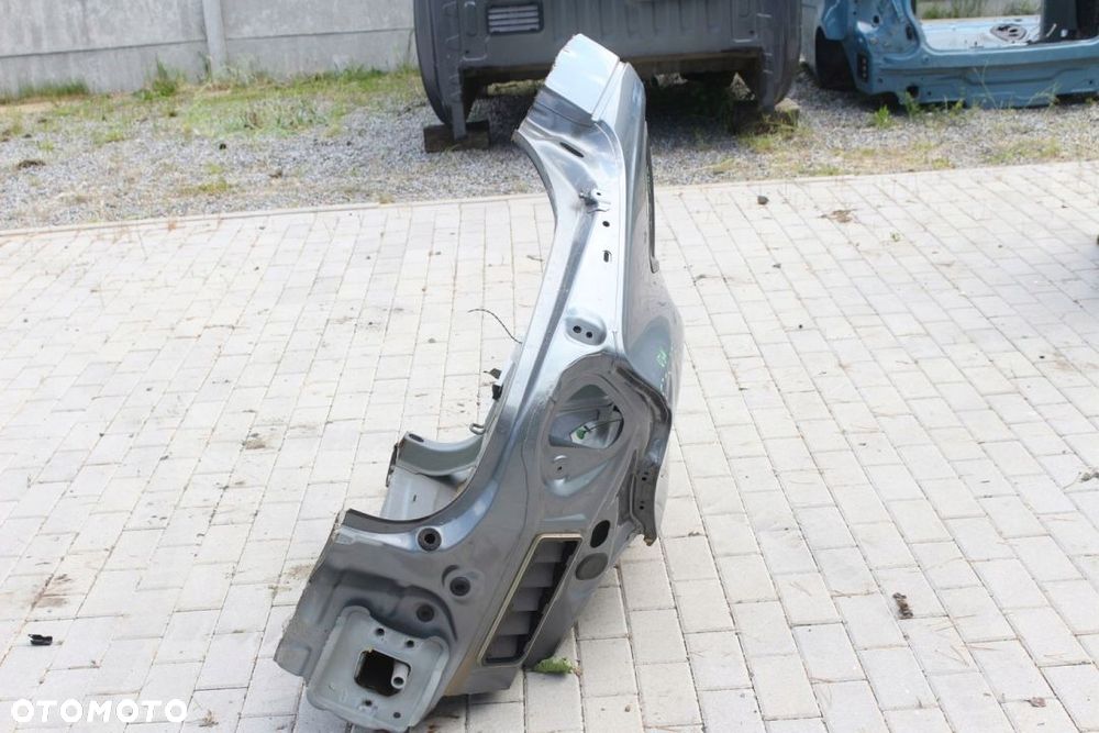 Błotnik Prawy Tył Volvo V40 II - 5