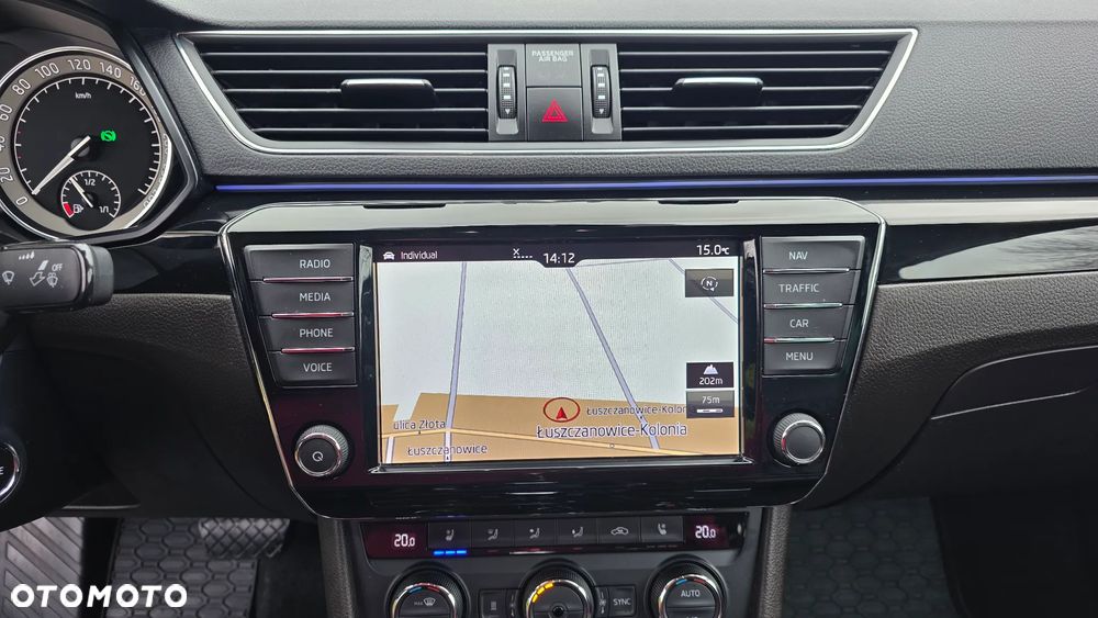 Skoda Superb 2.0 TDI L&K DSG - 22