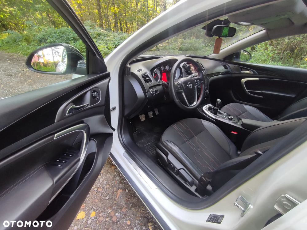 Opel Insignia 1.6 Turbo 150 Jahre - 15