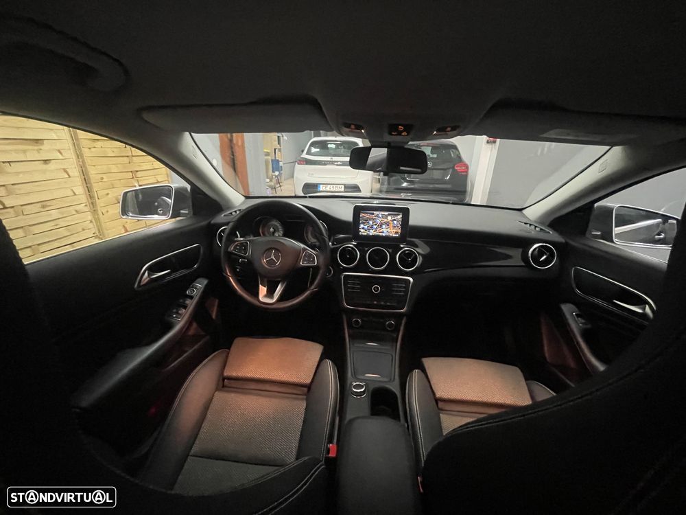 Mercedes-Benz CLA 180 d Shooting Brake Urban Aut. - 26