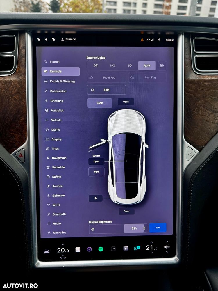 Tesla Model S Ludicrous Performance - 33