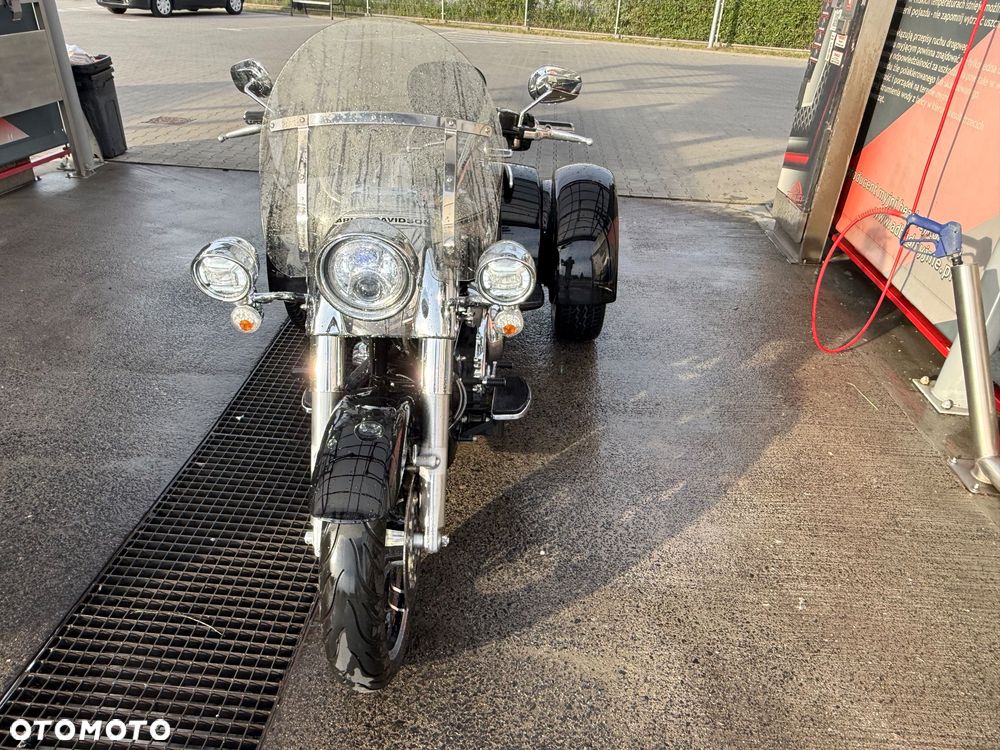 Harley-Davidson Trike Freewheeler - 5