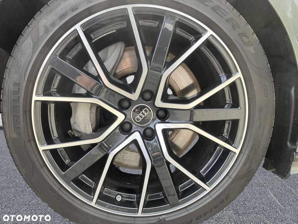 Audi A8 - 18