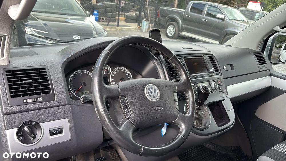 Volkswagen Multivan L1 United - 13