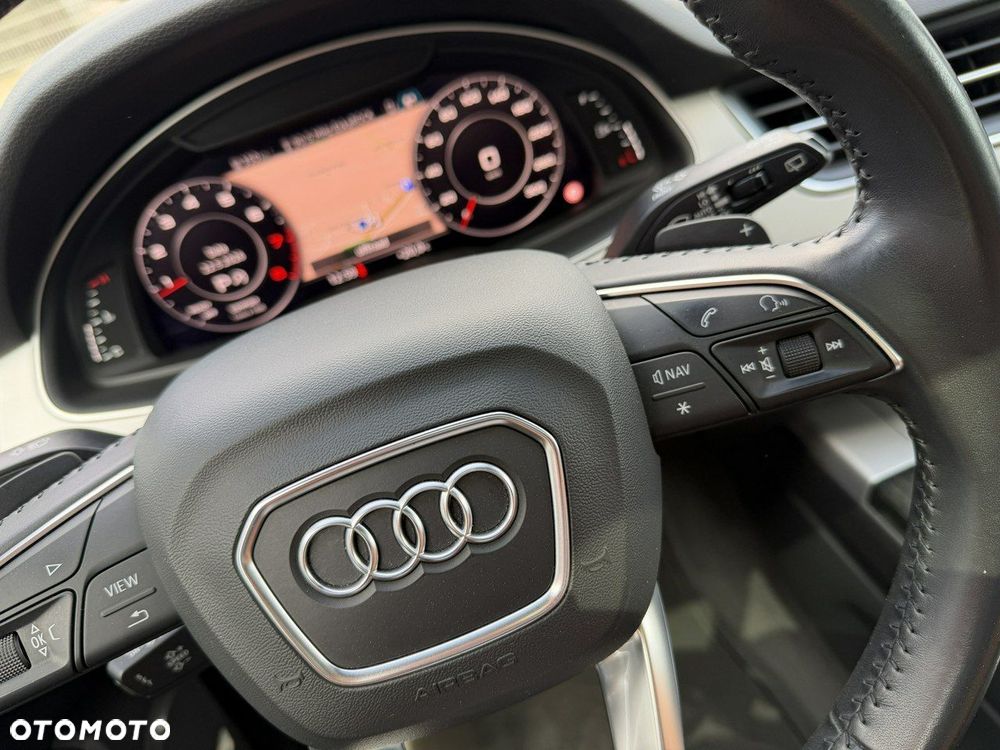 Audi Q7 - 19