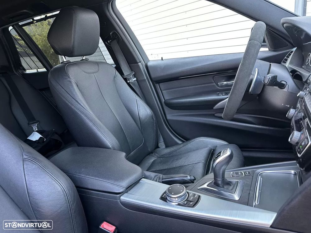 BMW 320 d Pack M Auto - 48