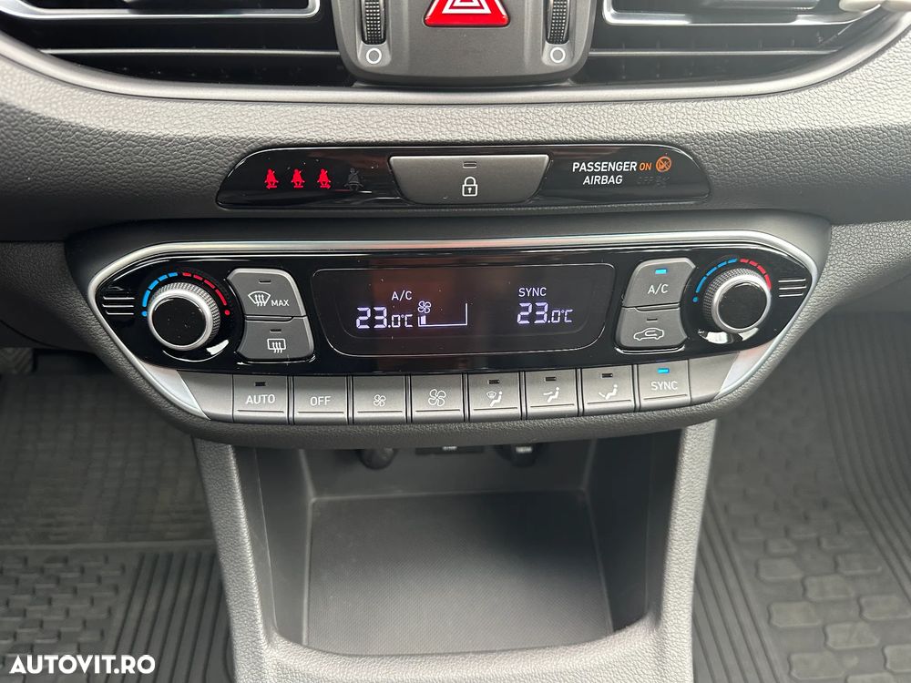 Hyundai i30 1.5 160CP MHEV 48V M/T Highway - 21