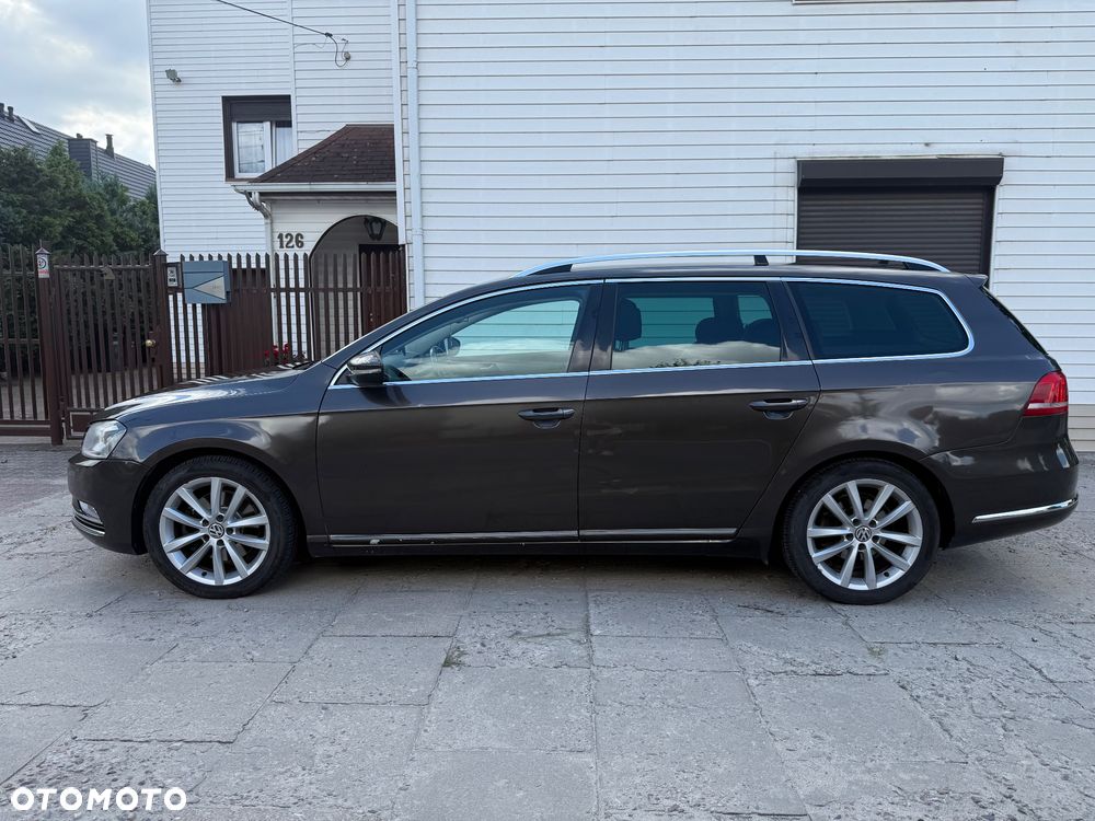 Volkswagen Passat 2.0 TDI Highline DSG - 2