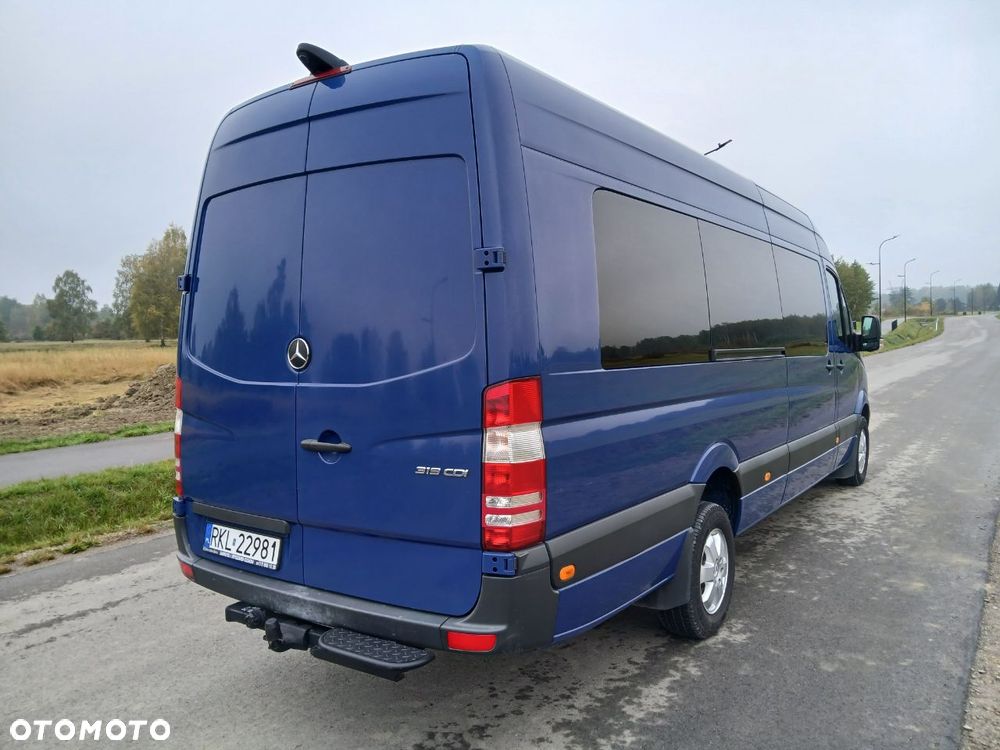 Mercedes-Benz Sprinter - 5