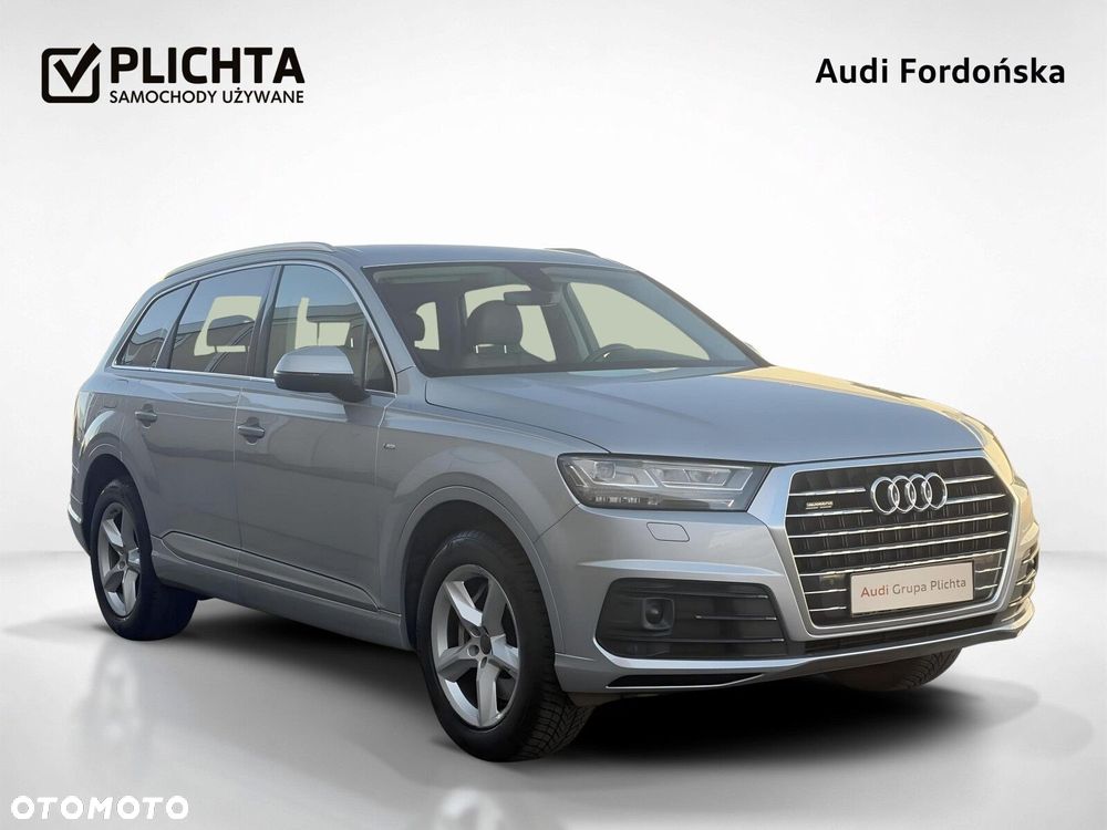 Audi Q7 - 7