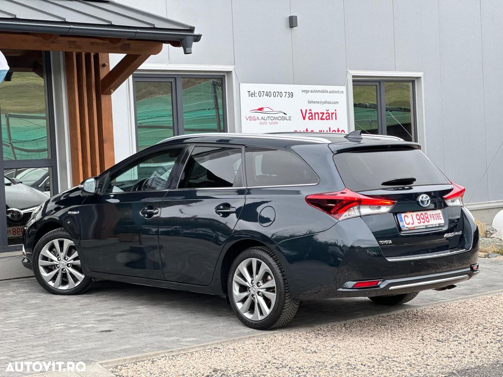 Toyota Auris 1.8 VVT-i Hybrid Automatik Touring Sports Team Deutschland - 34