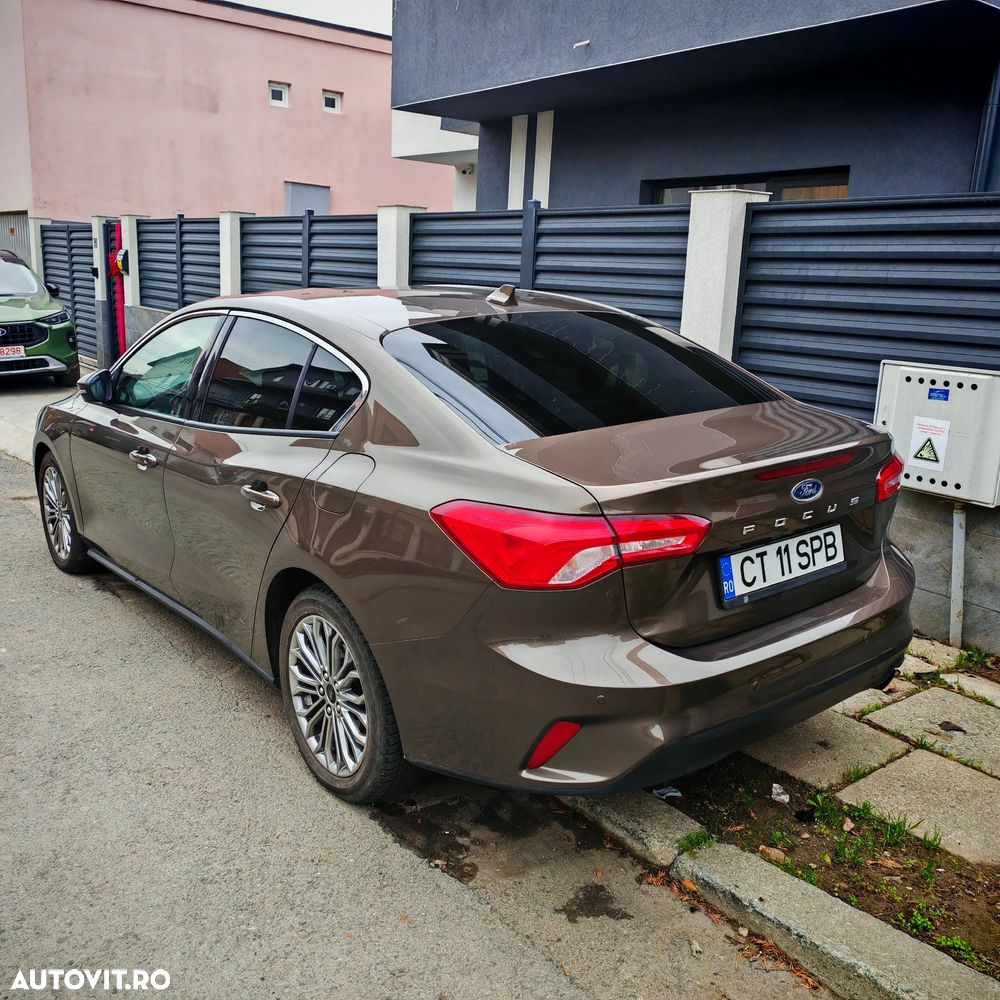 Ford Focus 1.0 EcoBoost Titanium - 3