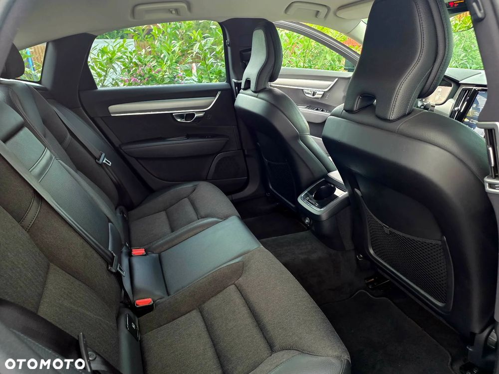Volvo S90 D4 Momentum - 14