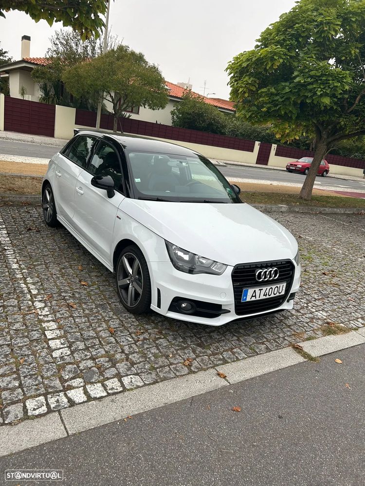 Audi A1 Sportback 1.2 TFSi S-line - 2
