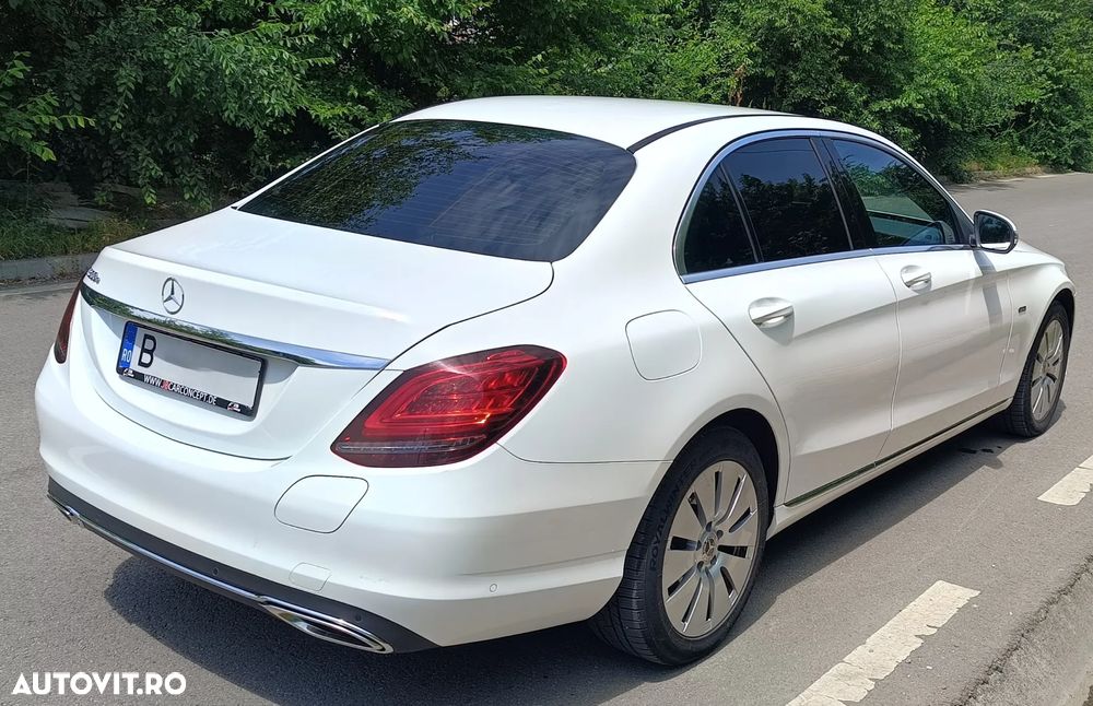Mercedes-Benz C 300 e 4MATIC 9G-TRONIC - 5