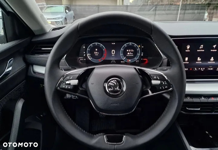 Skoda Octavia - 2