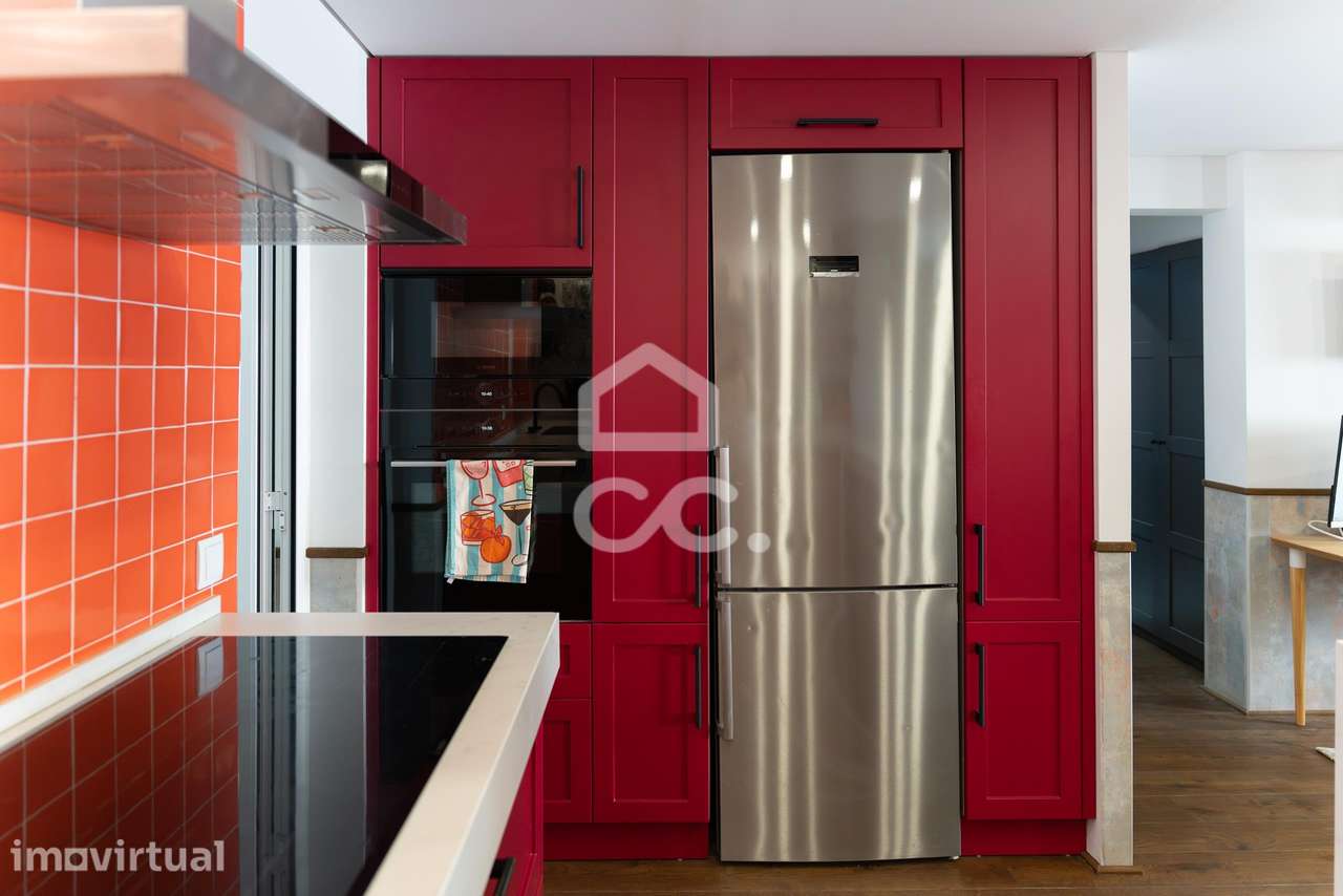Moradia de 228m2 com Acabamentos Premium e Design de Revista - Grande imagem: 4/21