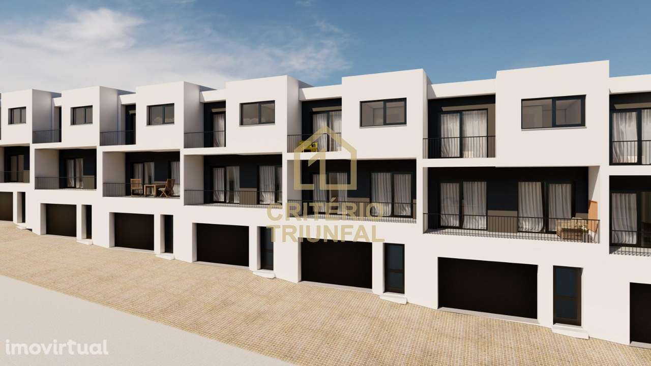 Moradia em Banda T3 em Louredo Fração A - Grande imagem: 2/9