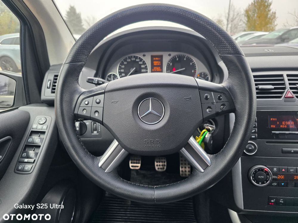 Mercedes-Benz Klasa B 200 - 37