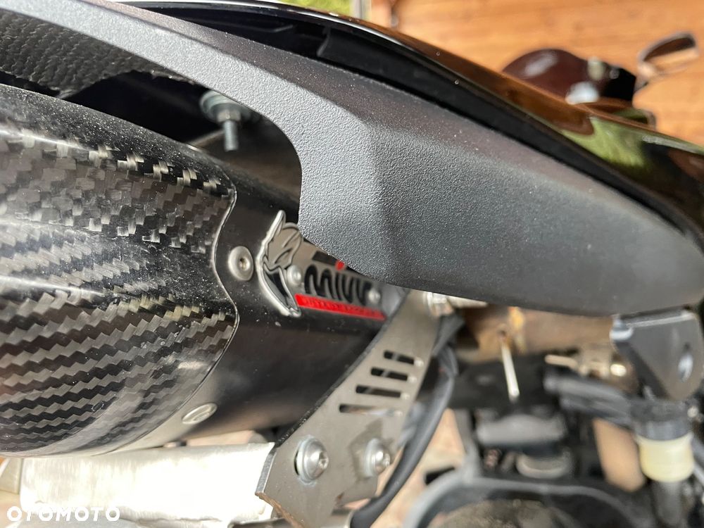 Kawasaki Ninja - 7