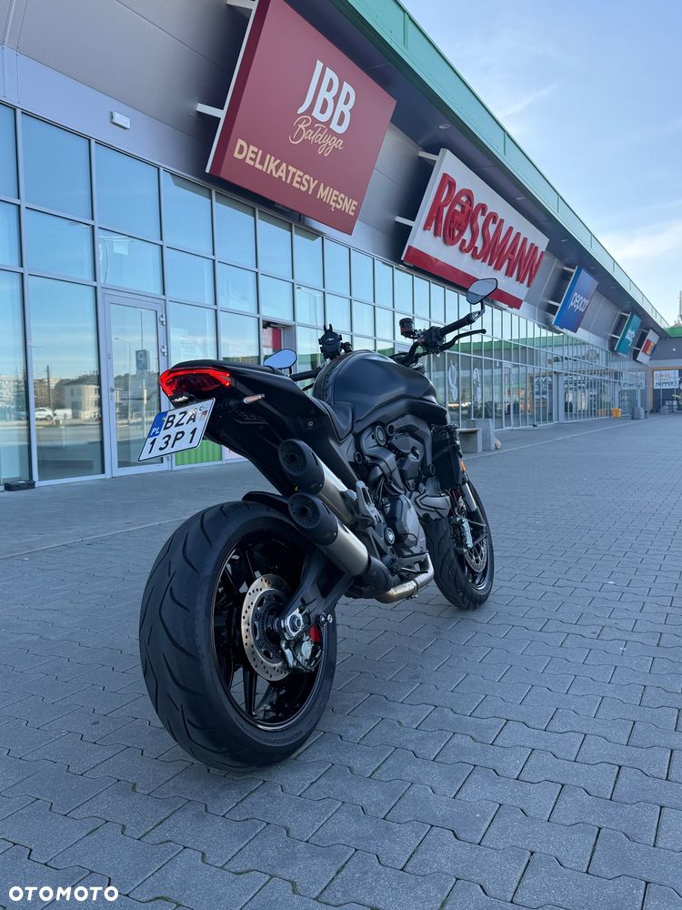 Ducati Monster - 4