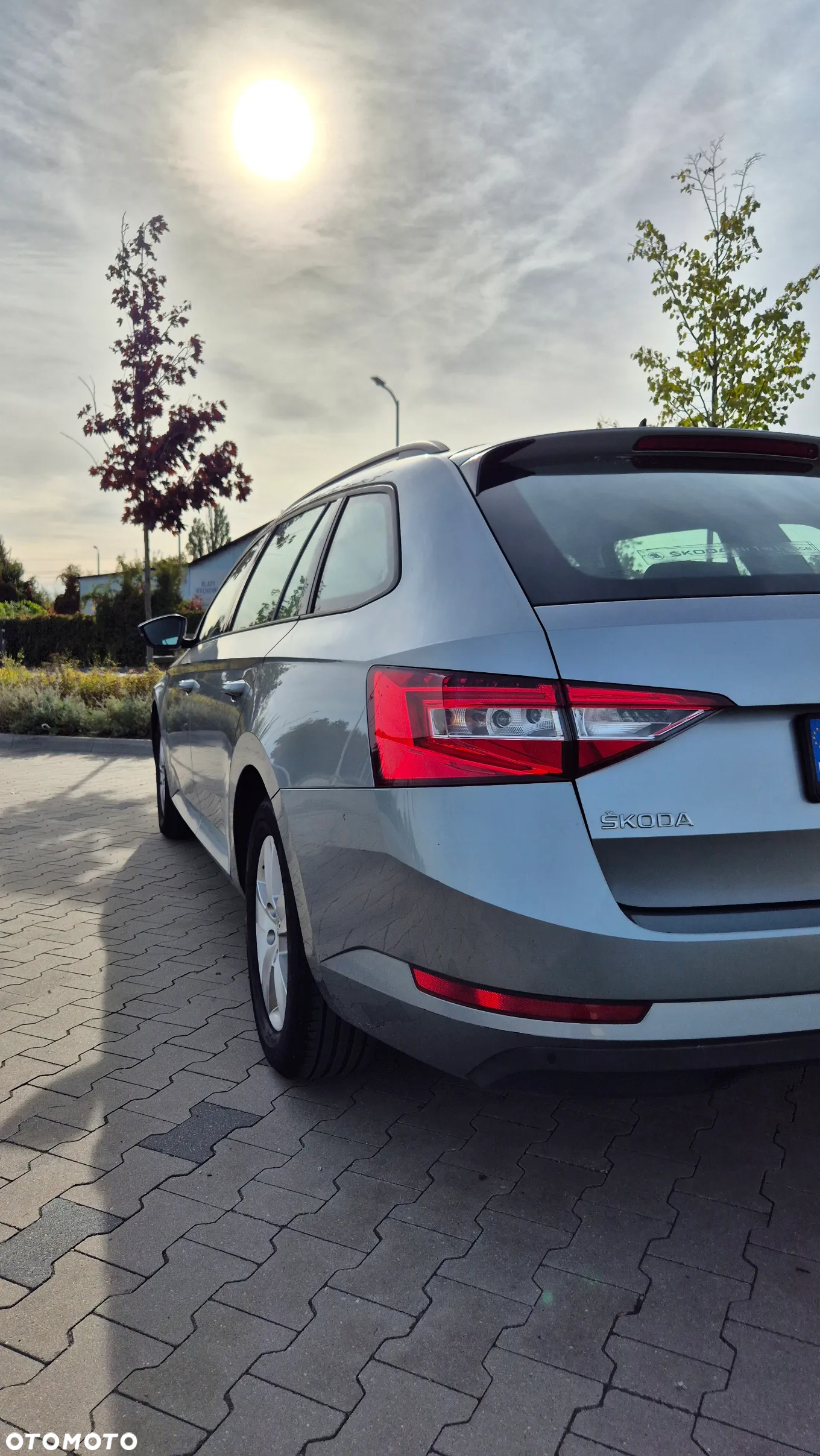 Skoda Superb 2.0 TDI Active - 9