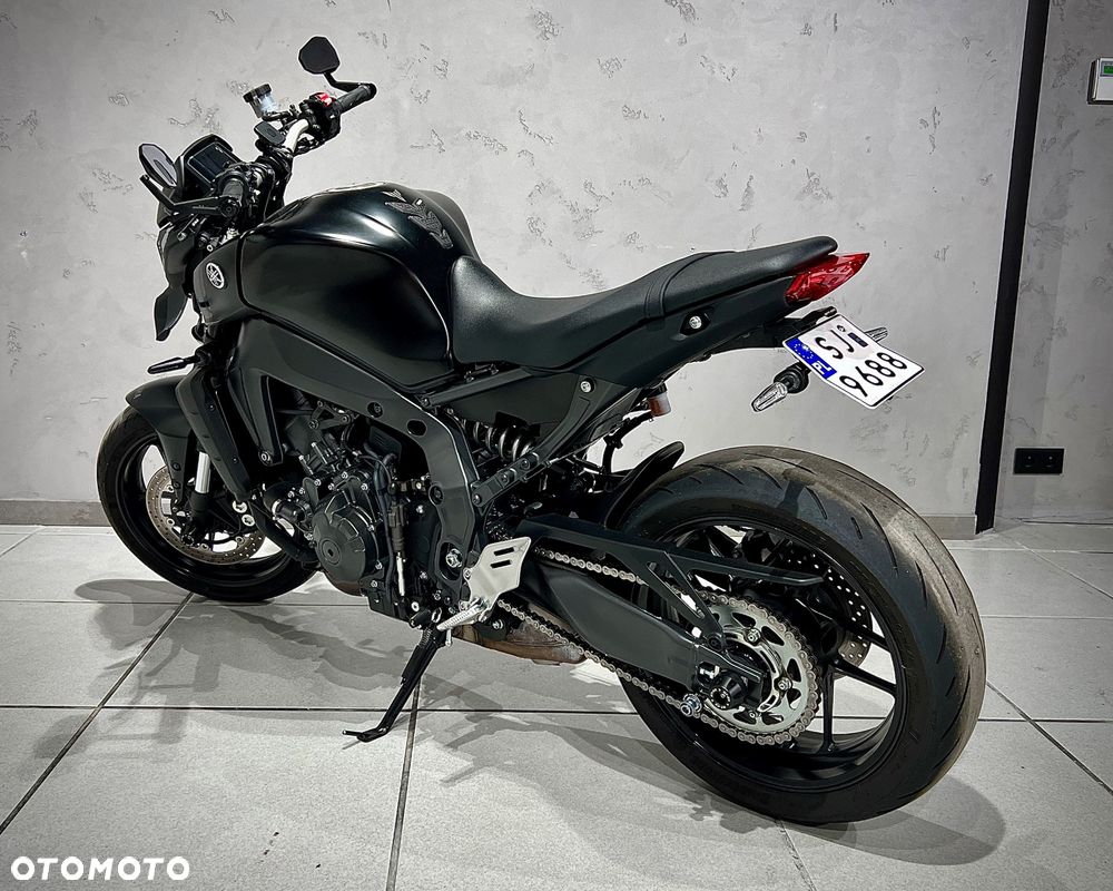 Yamaha MT - 4