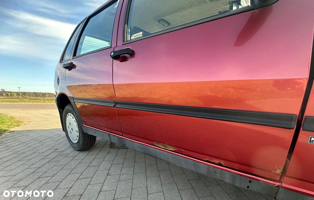 Fiat Uno ver-1-4-s - 9