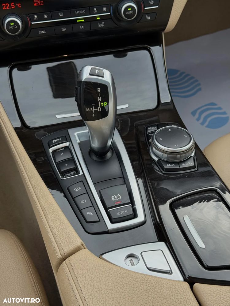 BMW Seria 5 528i xDrive Aut. - 23